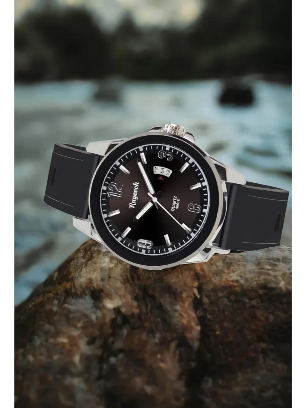 Men's Black Silver Analog Rubber Silicone Band Waterproof Stylish Wrist Watch